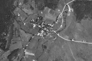 Archivní letecký snímek z let 1947-1951  (Zdroj: http://mapy.kr-plzensky.cz)